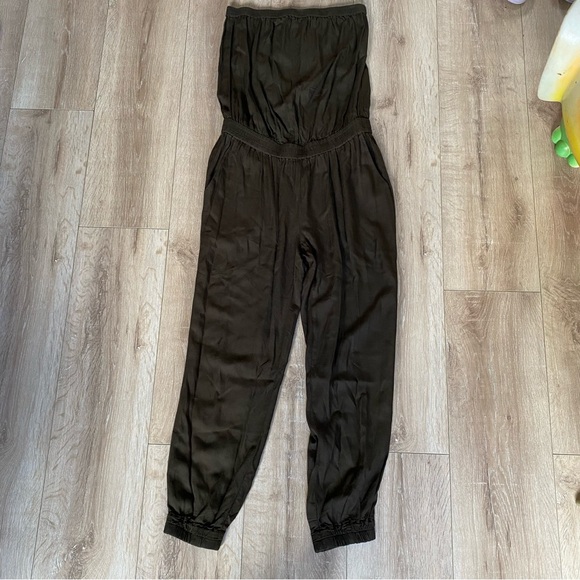 Aritzia Sunday Best Tabata jumpsuit strapless olive green small - Picture 5 of 9